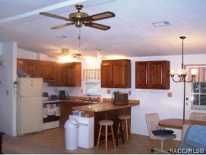 296 Hudson St, Inglis, FL 34449 photo 6