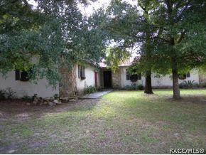 5736 S Pine Tree Pt, Lecanto, FL 34461 photo 1