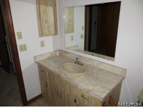 5736 S Pine Tree Pt, Lecanto, FL 34461 photo 7