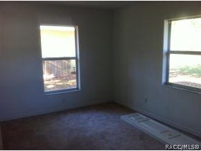 3570 E Maxwell Pl, Inverness, FL 34453 photo 4