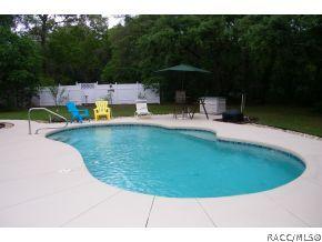 438 E Stratford Rd, Lecanto, FL 34461 photo 2