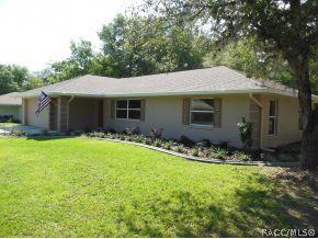 3570 E Maxwell Pl, Inverness, FL 34453 photo 2