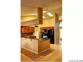 105 W Keller St, Hernando, FL 34442 photo 6