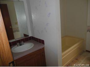173 Sapp, Inglis, FL 34449 photo 7