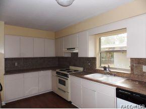 12 Elm St, Inglis, FL 34449 photo 3