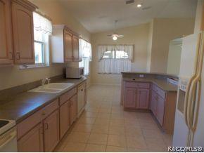 941 W Silver Meadow Loop, Hernando, FL 34442 photo 5