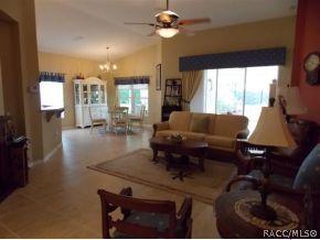 948 W Silver Meadow Loop, Hernando, FL 34442 photo 4