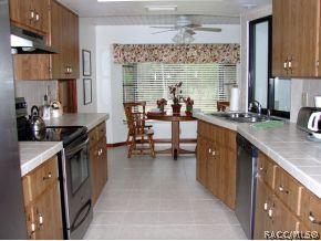 181 Pine St, Homosassa, FL 34446 photo 10