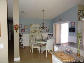 544 E Dakota Ct, Hernando, FL 34442 photo 10
