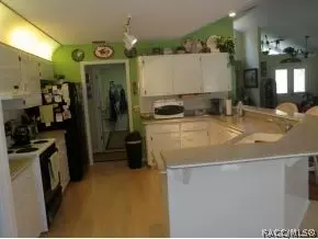 364 E Dakota Ct, Hernando, FL 34442 photo 2