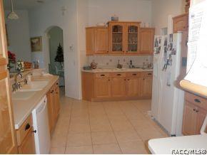 141 E Liberty St, Hernando, FL 34442 photo 8
