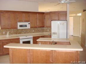 192 E Keller Ct, Hernando, FL 34442 photo 3