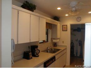 175 E Hartford Bldg 8 St #7A, Hernando, FL 34442 photo 5