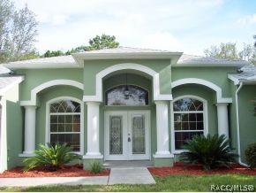 546 W Olympia St, Hernando, FL 34442 photo 2