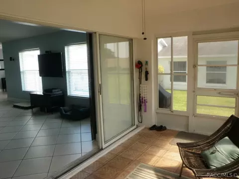 712 W Toucan Loop, Hernando, FL 34442 photo 3