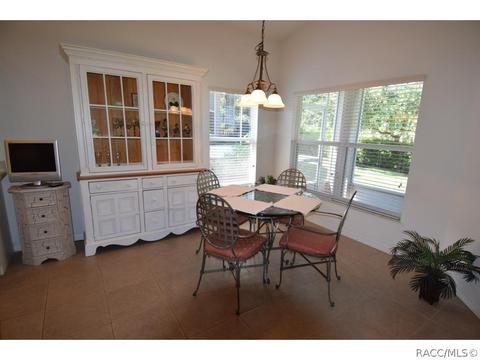 984 W Silver Meadow Loop, Hernando, FL 34442 photo 6