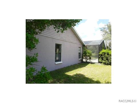 9474 Lorendale Cir, Spring Hill, FL 34608 photo 11