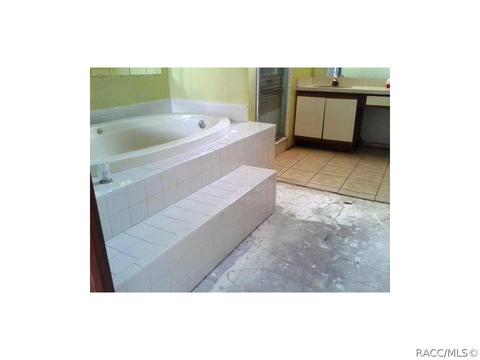 9474 Lorendale Cir, Spring Hill, FL 34608 photo 9