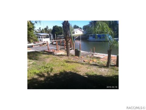 4468 Flounder Dr, Hernando Beach, FL 34607 photo 2