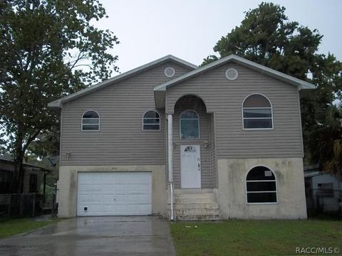 5267 Palisade Dr, Weeki Wachee, FL 34607 photo 1