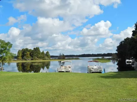 5050 N Emerald Dr, Hernando, FL 34442 photo 2