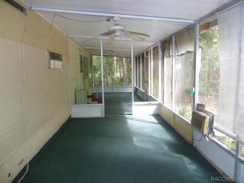6459 E Sioux Canal Dr, Hernando, FL 34442 photo 2