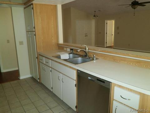 306 W Keller St, Hernando, FL 34442 photo 9