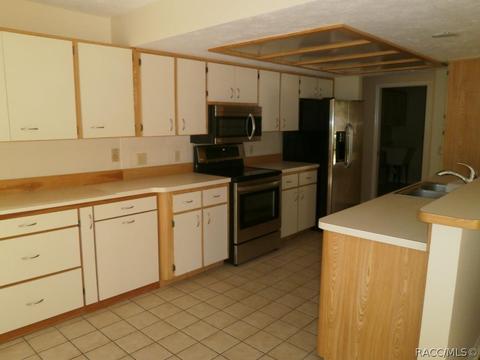 306 W Keller St, Hernando, FL 34442 photo 8