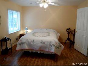 345 E Joshua Ct, Hernando, FL 34442 photo 5