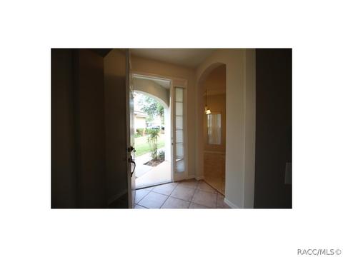 1686 W Spring Meadow Loop, Lecanto, FL 34461 photo 2