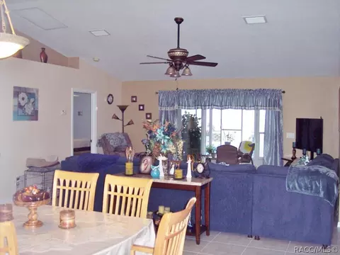 2042 W Chanron Pl, Citrus Springs, FL 34434 photo 7