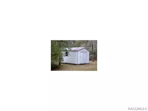 539 E Lancaster St, Lecanto, FL 34461 photo 8