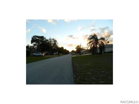 11077 Tilburg St, Spring Hill, FL 34608 photo 8