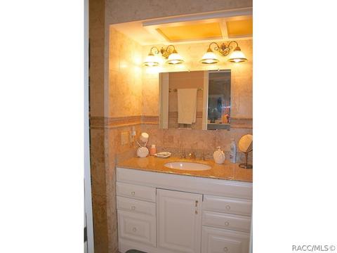 601 E Falconry Ct, Hernando, FL 34442 photo 11