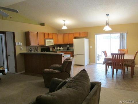 3596 E Maxwell Pl, Inverness, FL 34453 photo 6