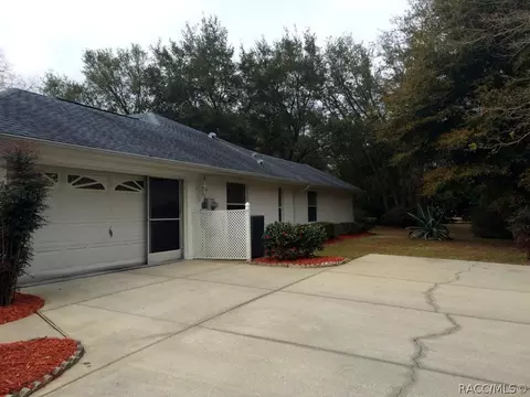 1418 E Saint James Loop, Inverness, FL 34453 photo 3