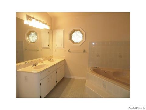 415 W Keller St, Hernando, FL 34442 photo 13