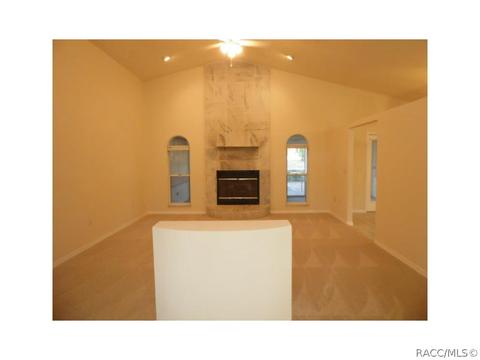 415 W Keller St, Hernando, FL 34442 photo 3