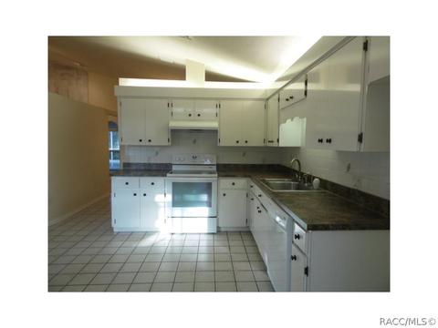 415 W Keller St, Hernando, FL 34442 photo 5