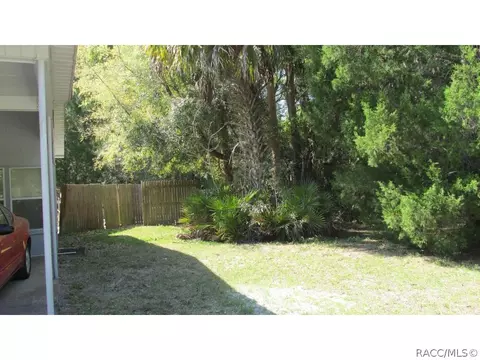 182 Park St, Inglis, FL 34449 photo 3
