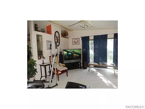 2563 N Tresure Pt, Hernando, FL 34442 photo 3