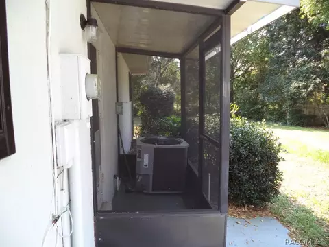 1400 E Silver Thorn Loop, Hernando, FL 34442 photo 4