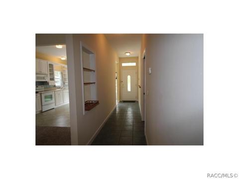 1615 E Bismark St, Hernando, FL 34442 photo 2