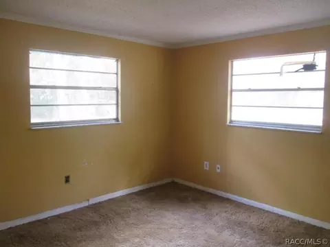 59 Gladys Ct, Inglis, FL 34449 photo 5