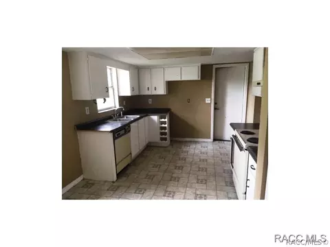 8435 Gallup Rd, Spring Hill, FL 34608 photo 4