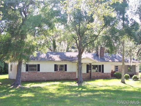 4591 N Forest Lake Dr, Hernando, FL 34442 photo 1