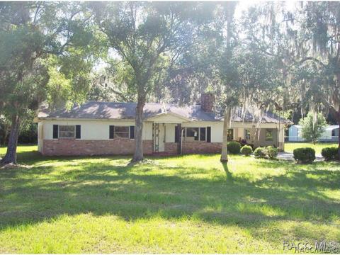 4591 N Forest Lake Dr, Hernando, FL 34442 photo 2