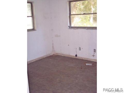 4591 N Forest Lake Dr, Hernando, FL 34442 photo 8