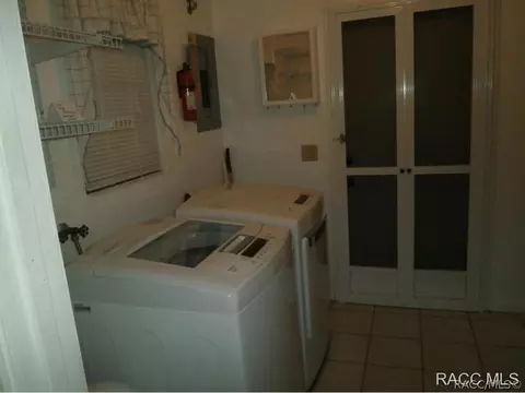 340 E Glassboro 19-1b Ct #1B, Hernando, FL 34442 photo 2