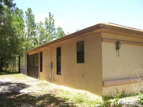 1779 E Bismark St, Hernando, FL 34442 photo 3